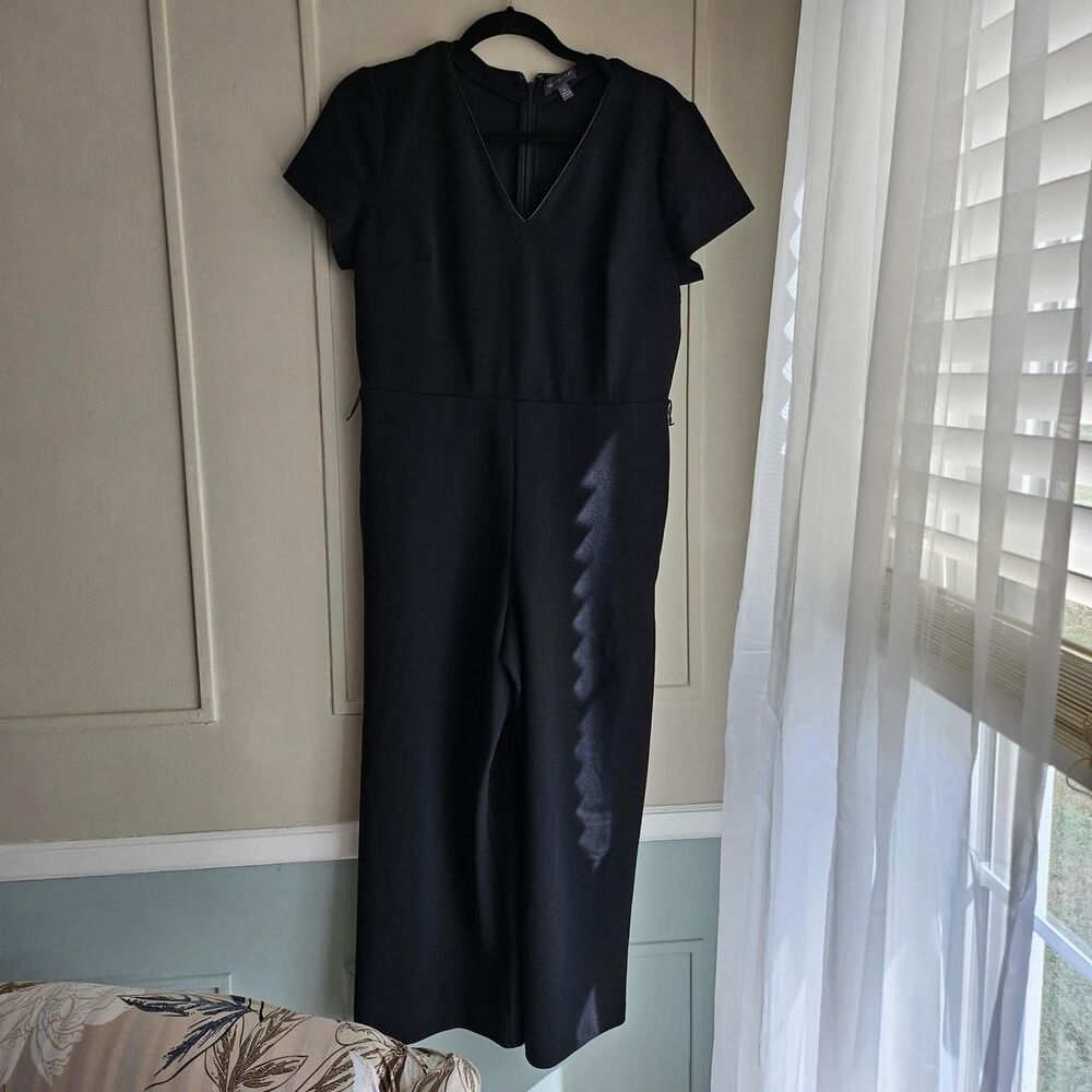 The Limited Black Jumpsuit Short Sleeve Women's Size 6 Business Casual